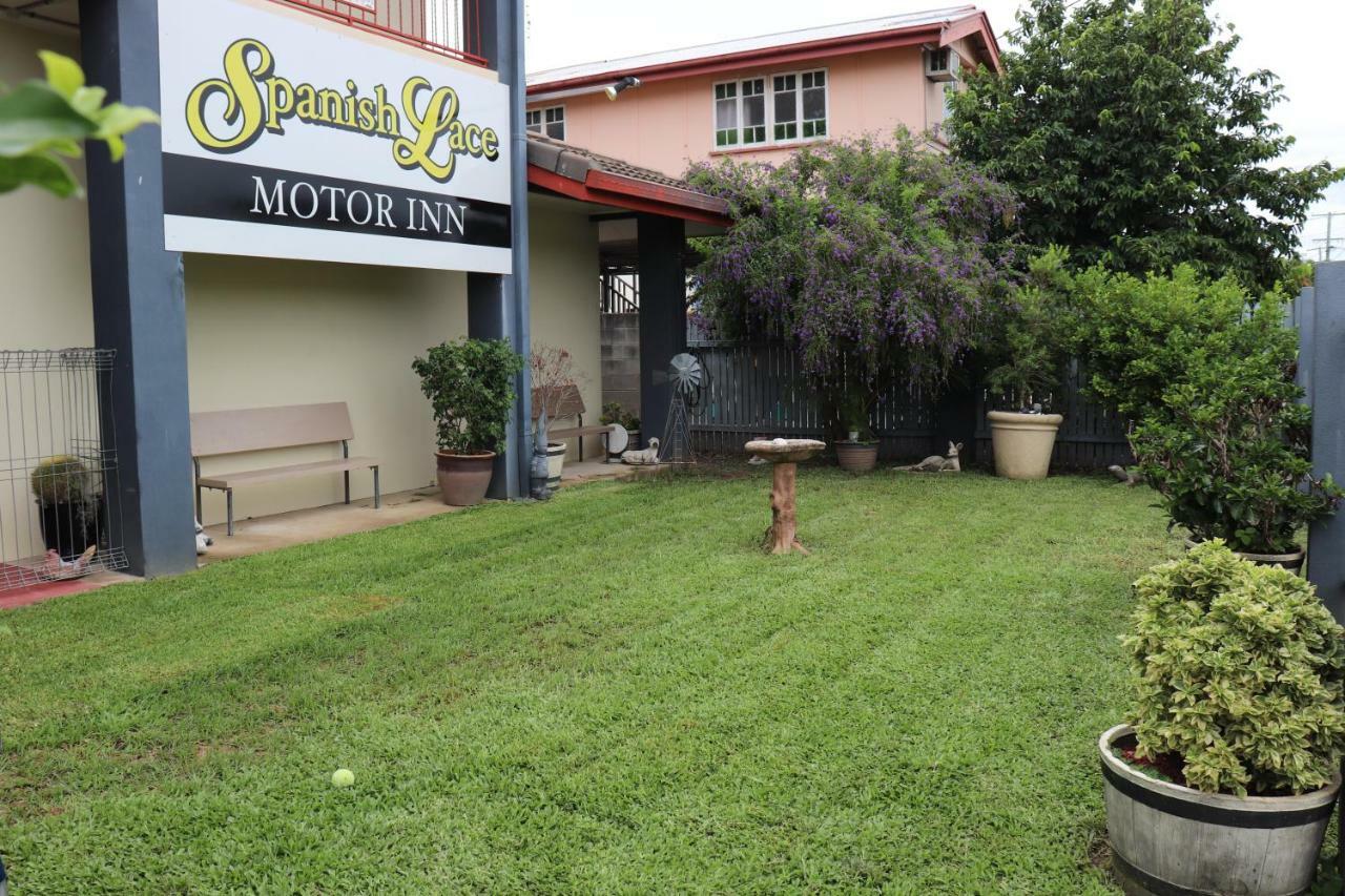 Spanish Lace Motor Inn Townsville Ngoại thất bức ảnh